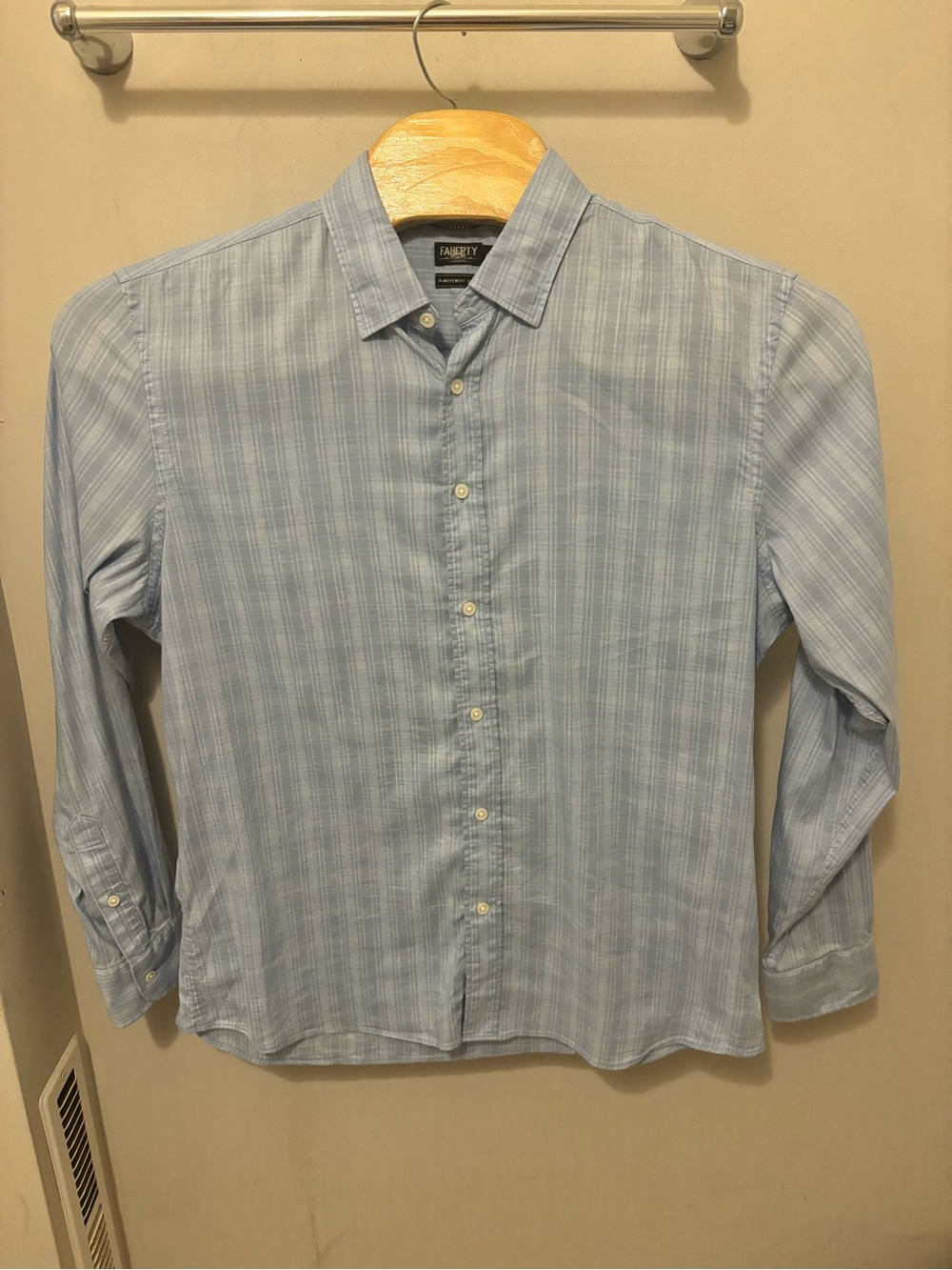 Faherty Reserve Button Down Men XL Light Blue Plaid The Movement Shirt Stretch